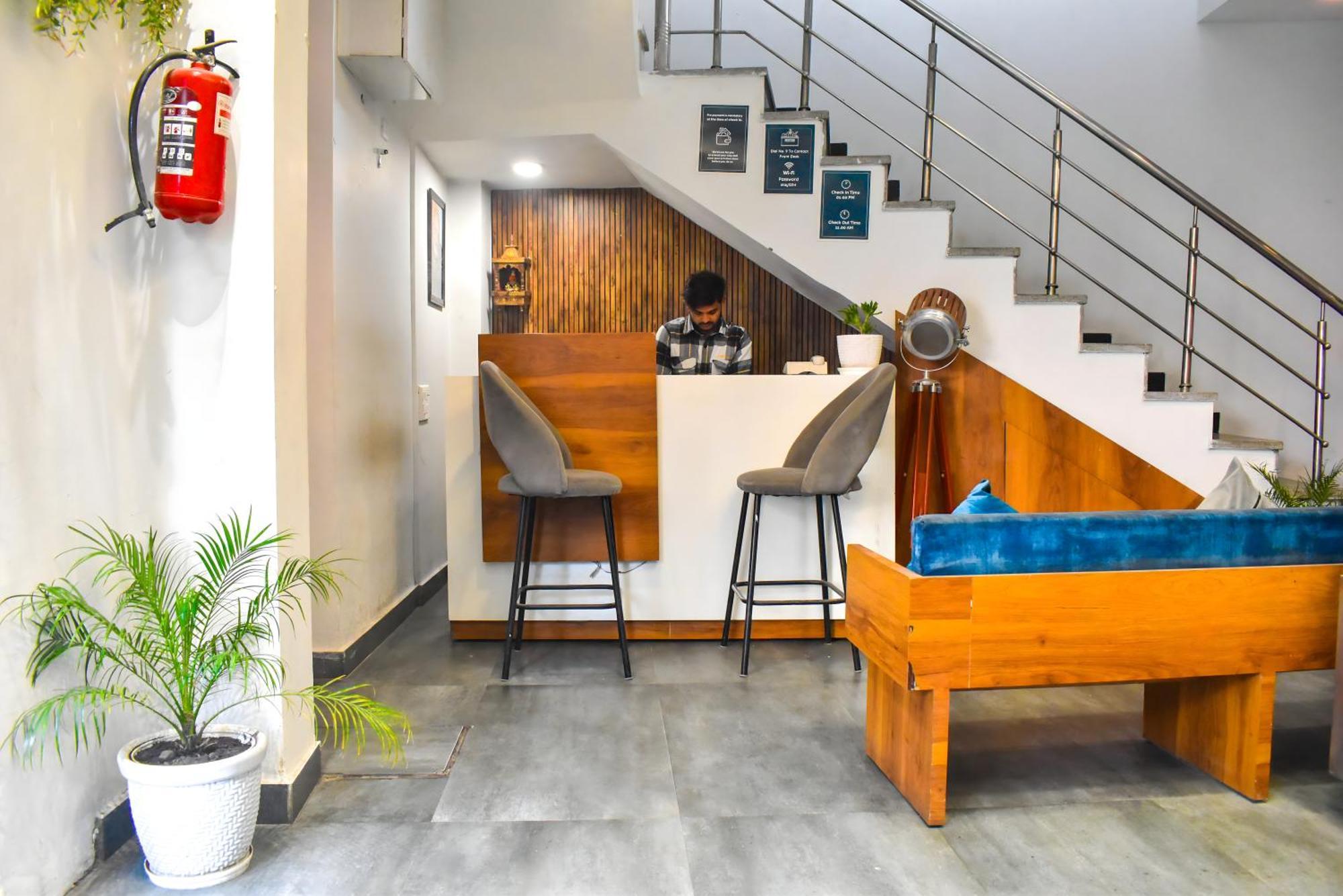 Hotel Soul Haven On Main Rishīkesh Esterno foto