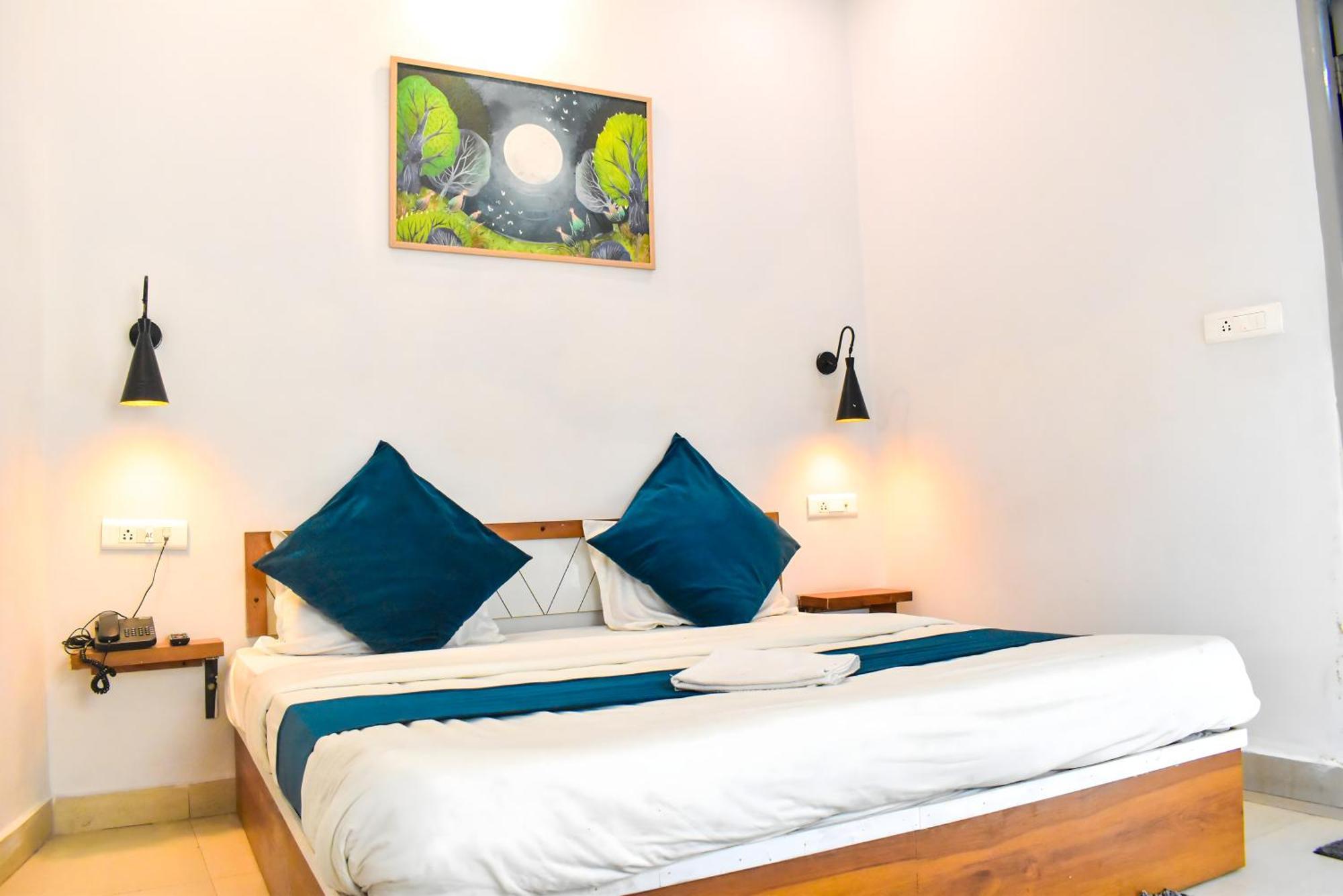 Hotel Soul Haven On Main Rishīkesh Esterno foto